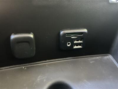 2015 GMC Sierra 2500HD Heavy Duty Truck !  Crew Cab , 4X4 - Photo 35 - Gladstone, OR 97027