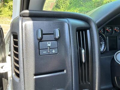 2015 GMC Sierra 2500HD Heavy Duty Truck !  Crew Cab , 4X4 - Photo 23 - Gladstone, OR 97027