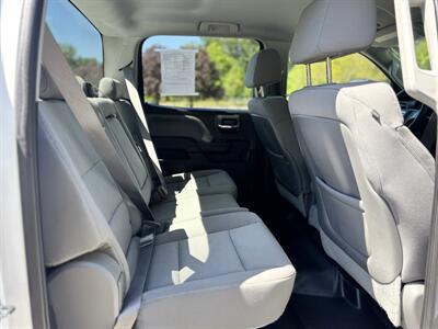 2015 GMC Sierra 2500HD Heavy Duty Truck !  Crew Cab , 4X4 - Photo 11 - Gladstone, OR 97027