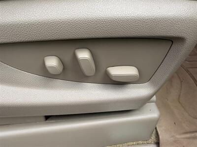 2018 Chevrolet Suburban LT - Photo 46 - Gladstone, OR 97027