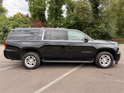 2018 Chevrolet Suburban LT - Photo 6 - Gladstone, OR 97027