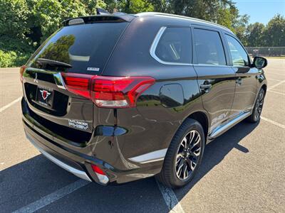 2018 Mitsubishi Outlander PHEV SEL   - Photo 5 - Gladstone, OR 97027