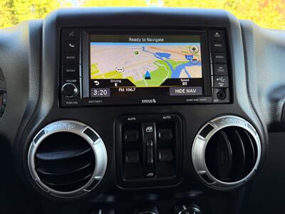 2012 Jeep Wrangler Unlimited Wrangler Unlimited Rubicon   - Photo 19 - Gladstone, OR 97027