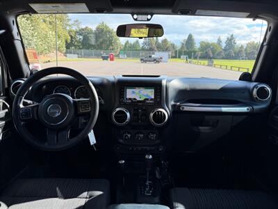 2012 Jeep Wrangler Unlimited Wrangler Unlimited Rubicon   - Photo 52 - Gladstone, OR 97027