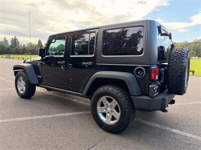 2012 Jeep Wrangler Unlimited Wrangler Unlimited Rubicon   - Photo 3 - Gladstone, OR 97027