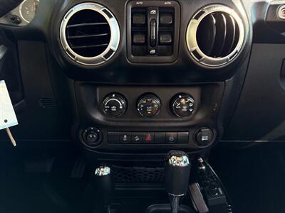 2012 Jeep Wrangler Unlimited Wrangler Unlimited Rubicon   - Photo 57 - Gladstone, OR 97027
