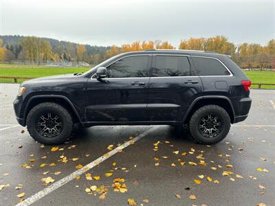 2011 Jeep Grand Cherokee Overland   - Photo 2 - Gladstone, OR 97027