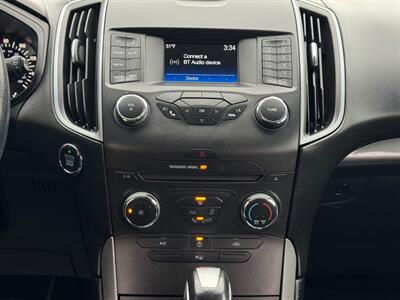 2017 Ford Edge SE   - Photo 17 - Gladstone, OR 97027