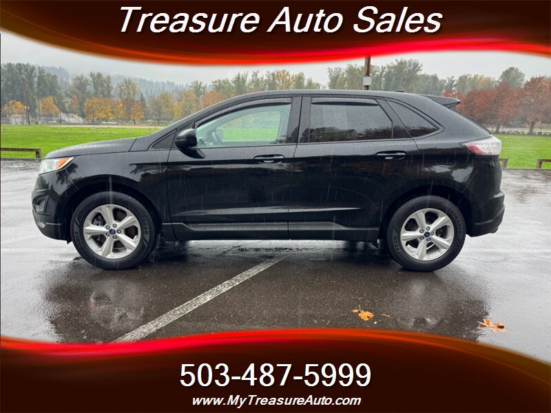 2017 Ford Edge SE AWD SUV  Clean title , Low Miles !