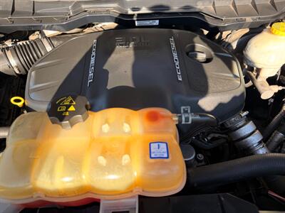 2017 RAM 1500 Laramie  Pickup Truck - Photo 55 - Gladstone, OR 97027