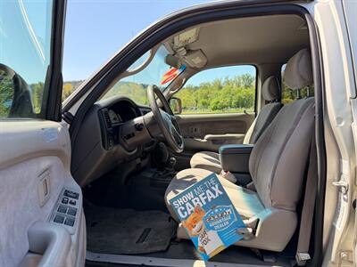 2004 Toyota Tacoma V6   - Photo 19 - Gladstone, OR 97027