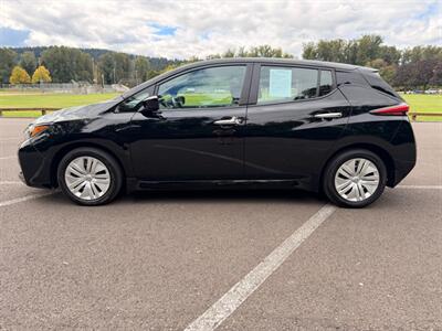 2025 Nissan LEAF S - Photo 2 - Gladstone, OR 97027