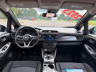 2025 Nissan LEAF S - Photo 12 - Gladstone, OR 97027
