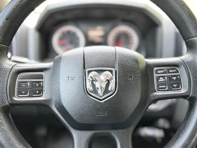 2015 RAM 1500 Express Pickup Truck   - Photo 32 - Gladstone, OR 97027
