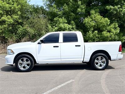 2015 RAM 1500 Express Pickup Truck   - Photo 2 - Gladstone, OR 97027