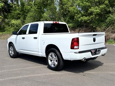 2015 RAM 1500 Express Pickup Truck   - Photo 4 - Gladstone, OR 97027