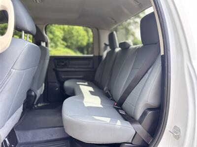 2015 RAM 1500 Express Pickup Truck   - Photo 37 - Gladstone, OR 97027