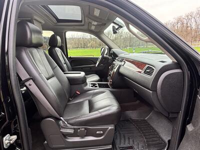 2011 Chevrolet Tahoe Hybrid Tahoe Hybrid SUV  GAS SAVER SUV ! - Photo 32 - Gladstone, OR 97027