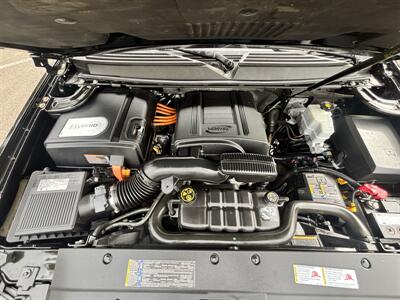 2011 Chevrolet Tahoe Hybrid Tahoe Hybrid SUV  GAS SAVER SUV ! - Photo 42 - Gladstone, OR 97027