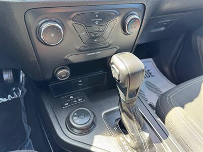 2019 Ford Ranger XLT Pickup Truck , 4X4 , Clean title !   - Photo 55 - Gladstone, OR 97027