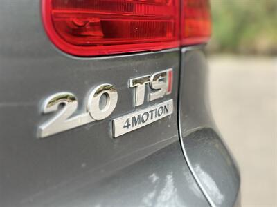 2015 Volkswagen Tiguan SE 4Motion (AWD )  Fully Loaded ! - Photo 19 - Gladstone, OR 97027