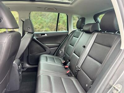 2015 Volkswagen Tiguan SE 4Motion (AWD )  Fully Loaded ! - Photo 12 - Gladstone, OR 97027
