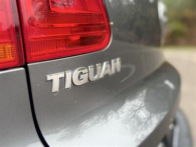 2015 Volkswagen Tiguan SE 4Motion (AWD )  Fully Loaded ! - Photo 18 - Gladstone, OR 97027
