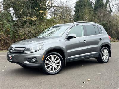 2015 Volkswagen Tiguan SE 4Motion (AWD )  Fully Loaded ! - Photo 4 - Gladstone, OR 97027