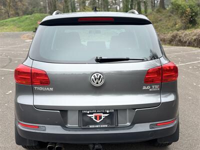 2015 Volkswagen Tiguan SE 4Motion (AWD )  Fully Loaded ! - Photo 17 - Gladstone, OR 97027