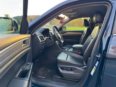 2018 Volkswagen Atlas V6 SE 4Motion   - Photo 9 - Gladstone, OR 97027