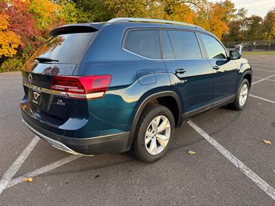 2018 Volkswagen Atlas V6 SE 4Motion   - Photo 5 - Gladstone, OR 97027