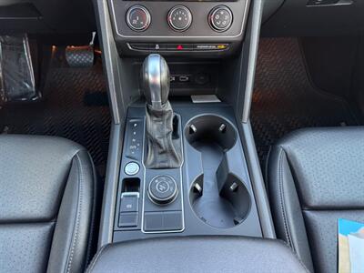 2018 Volkswagen Atlas V6 SE 4Motion   - Photo 48 - Gladstone, OR 97027