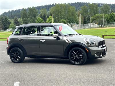 2013 MINI Countryman Cooper S , 6 Speed  Fun To Drive ! - Photo 8 - Gladstone, OR 97027