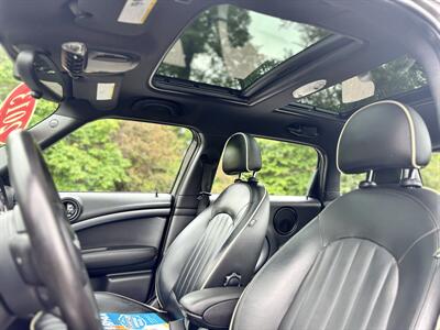 2013 MINI Countryman Cooper S , 6 Speed  Fun To Drive ! - Photo 20 - Gladstone, OR 97027