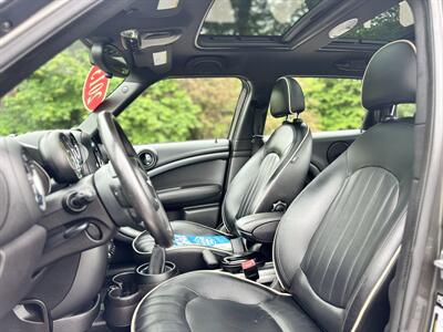 2013 MINI Countryman Cooper S , 6 Speed  Fun To Drive ! - Photo 13 - Gladstone, OR 97027