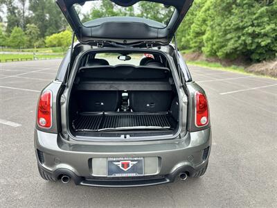 2013 MINI Countryman Cooper S , 6 Speed  Fun To Drive ! - Photo 25 - Gladstone, OR 97027