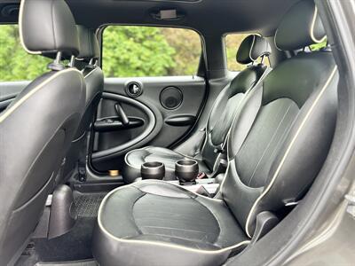 2013 MINI Countryman Cooper S , 6 Speed  Fun To Drive ! - Photo 22 - Gladstone, OR 97027