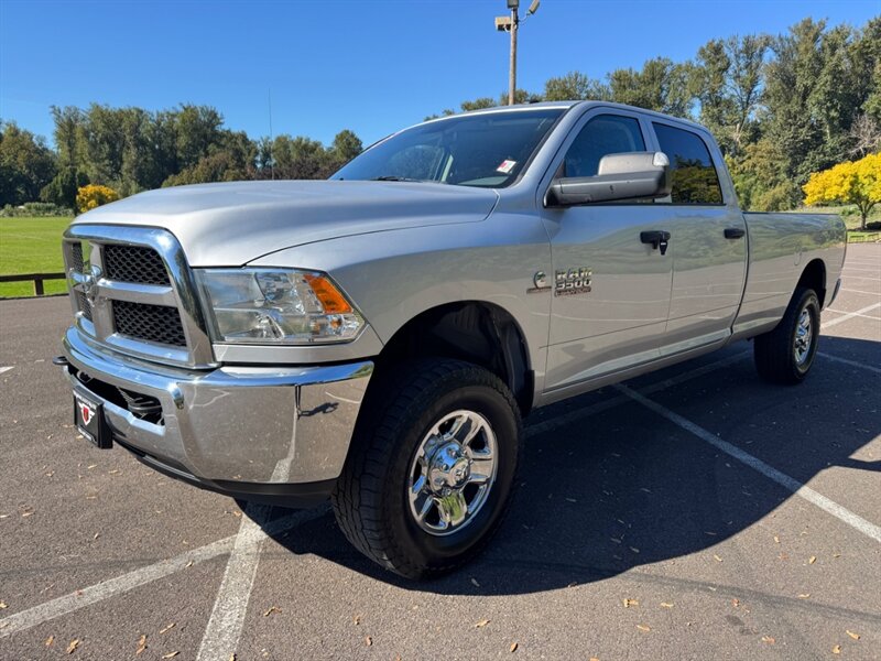 2018 RAM 3500 SLT Diesel Pickup Truck !  