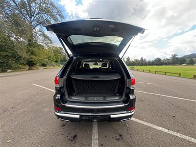 2015 Jeep Grand Cherokee Summit SUV  4X4 , Fully loaded , HEMI Engine - Photo 38 - Gladstone, OR 97027