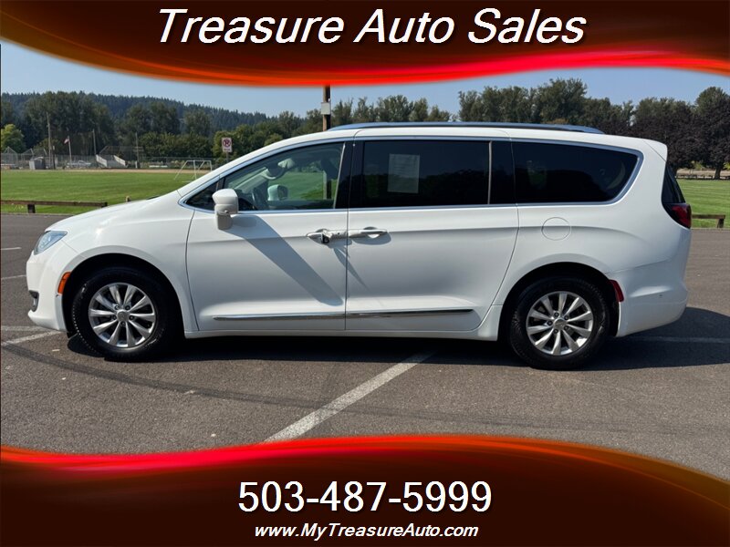 2018 Chrysler Pacifica Touring L  
