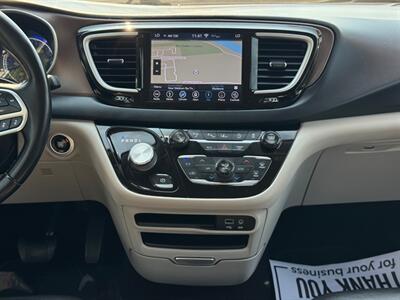 2018 Chrysler Pacifica Touring L   - Photo 18 - Gladstone, OR 97027