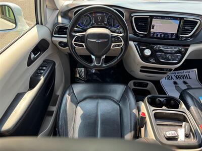 2018 Chrysler Pacifica Touring L   - Photo 23 - Gladstone, OR 97027