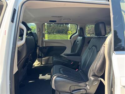 2018 Chrysler Pacifica Touring L   - Photo 37 - Gladstone, OR 97027
