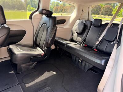 2018 Chrysler Pacifica Touring L - Photo 63 - Gladstone, OR 97027