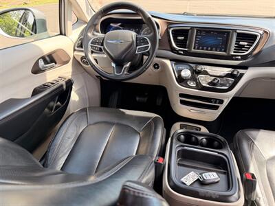 2018 Chrysler Pacifica Touring L - Photo 16 - Gladstone, OR 97027