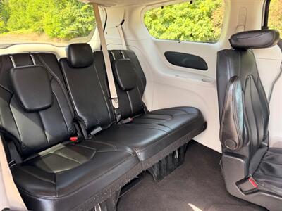2018 Chrysler Pacifica Touring L - Photo 34 - Gladstone, OR 97027