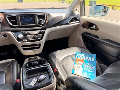 2018 Chrysler Pacifica Touring L - Photo 17 - Gladstone, OR 97027