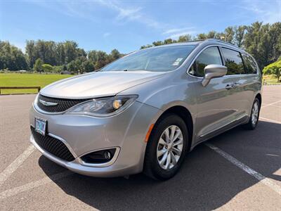 2018 Chrysler Pacifica Touring L - Photo 25 - Gladstone, OR 97027