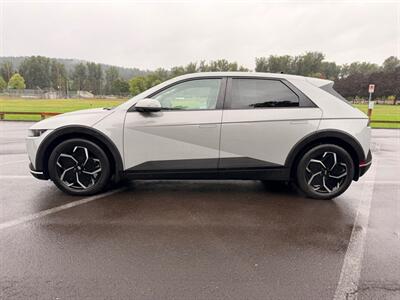2023 Hyundai IONIQ 5 SEL   - Photo 2 - Gladstone, OR 97027