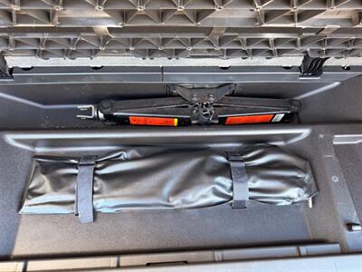 2012 Nissan Pathfinder SV SUV , 4X4 , Clean title ! - Photo 38 - Gladstone, OR 97027